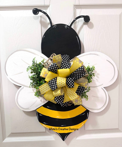 Bee Door Hanger