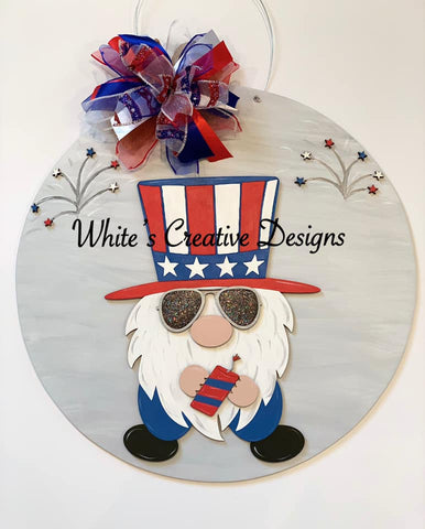 Patriotic Gnome Round Door Hanger