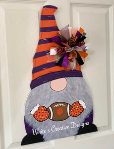 Game Day Gnome Door Hanger (Y037)