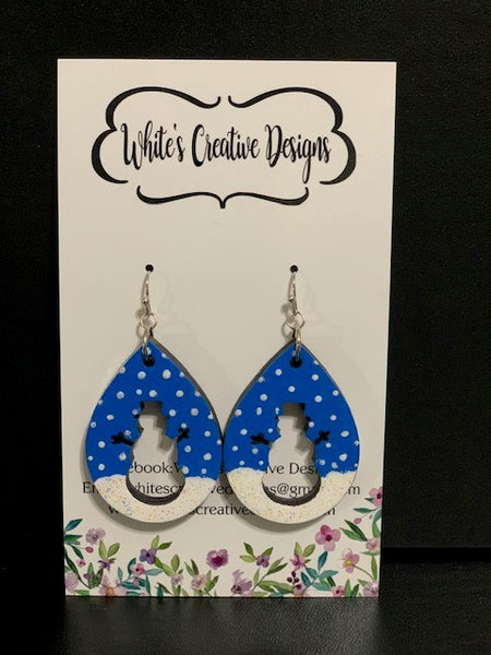 Hollow Snowman Teardrop Earrings (40)