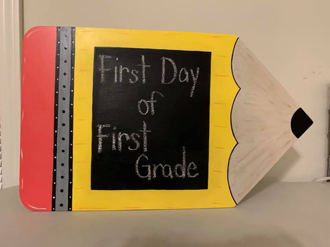 First Day of School Sign (Y013)